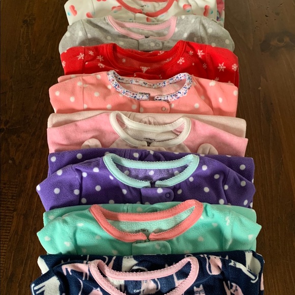 Bundle of 10 Girls Carter’s Sleepers - Picture 11 of 12